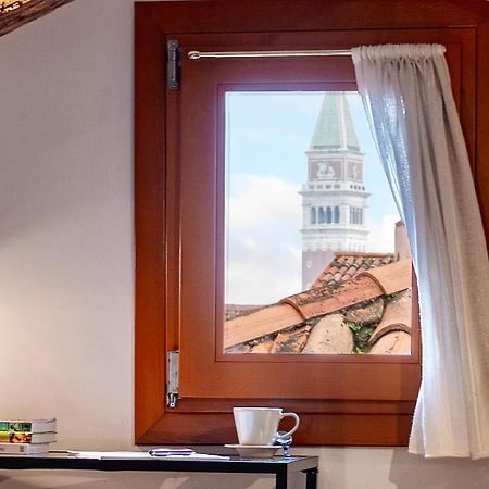 Glass House - Loft 2 Minutes To Rialto Bridge & View Венеция Экстерьер фото