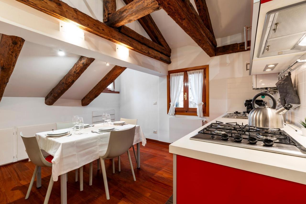 Glass House - Loft 2 Minutes To Rialto Bridge & View Венеция Экстерьер фото