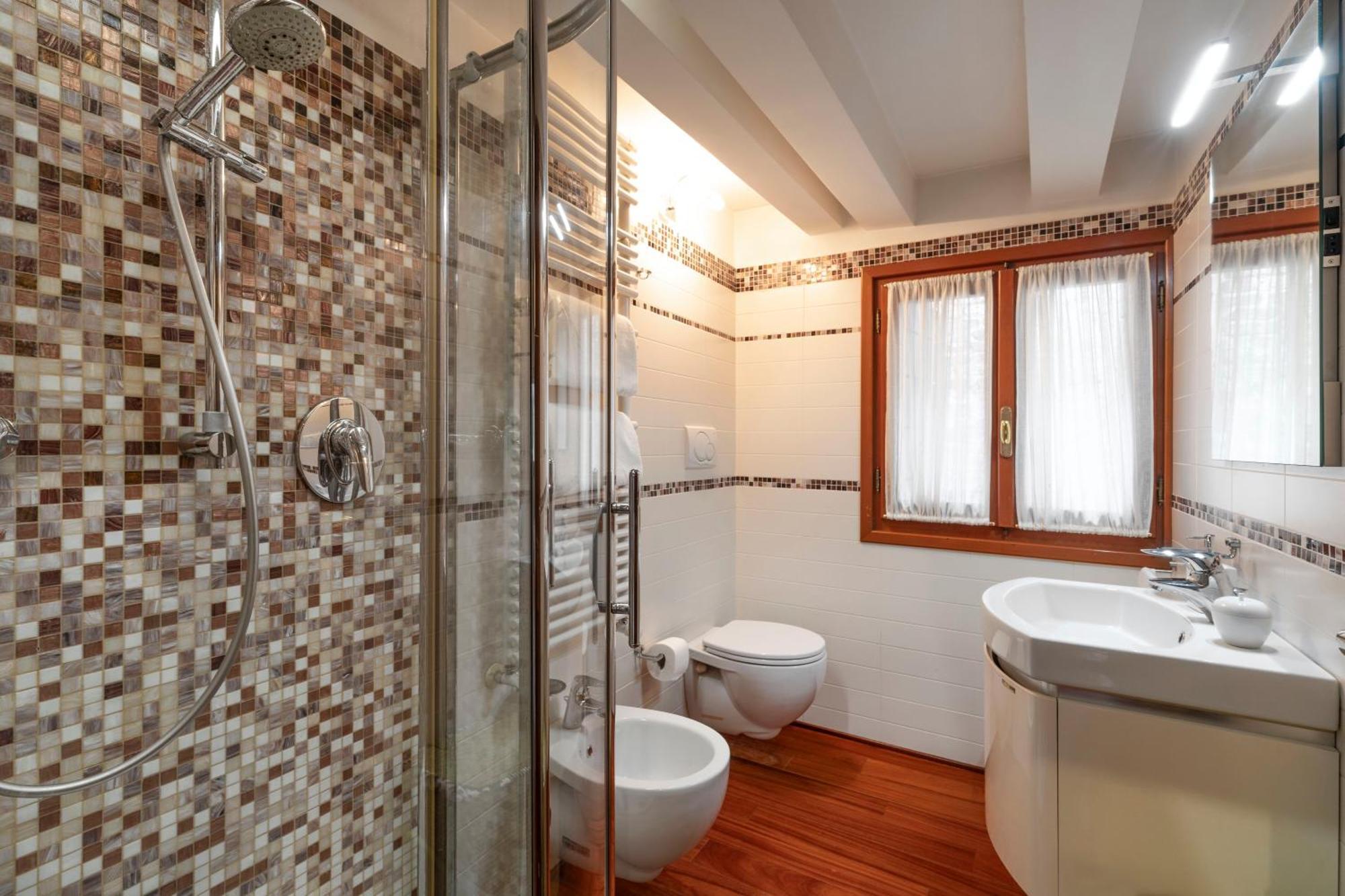 Glass House - Loft 2 Minutes To Rialto Bridge & View Венеция Экстерьер фото